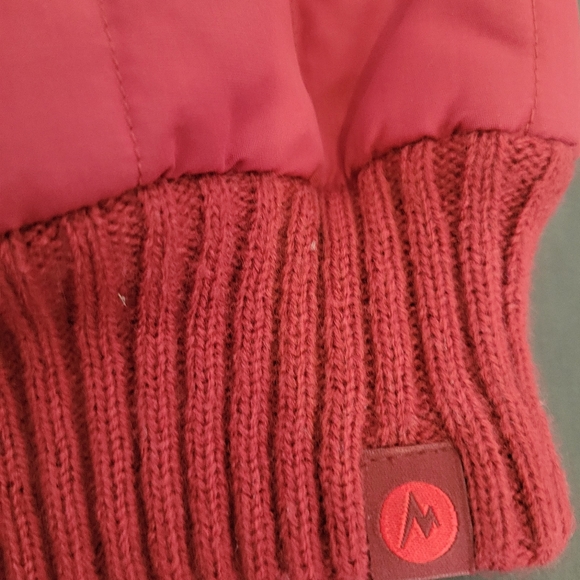 Marmot quilted pom beanie hat winter 100% nylon - Picture 2 of 6